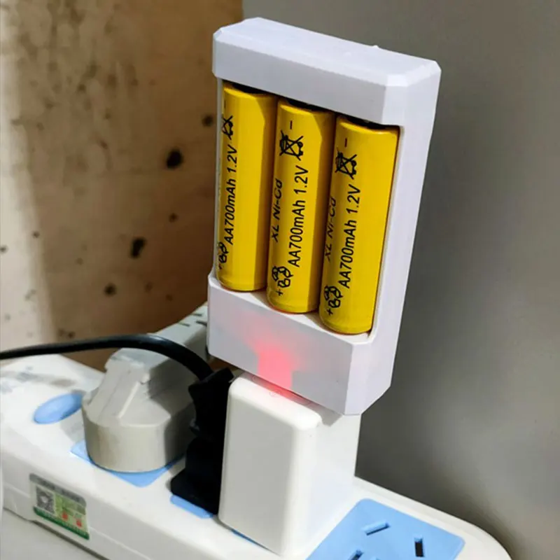 USB AA AAA Battery Charger Ni-MH/Ni-Cd rechargeable battery portable charger Lightweight universal battery charger