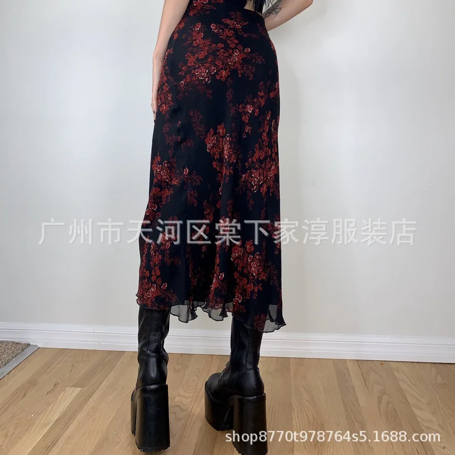 Woman Clothes Sexy Skirt Red Ethnic Style Commuting Printed Long Skirt Short Hip-covering Skirt Female Clothing Y2k Tight Skirt