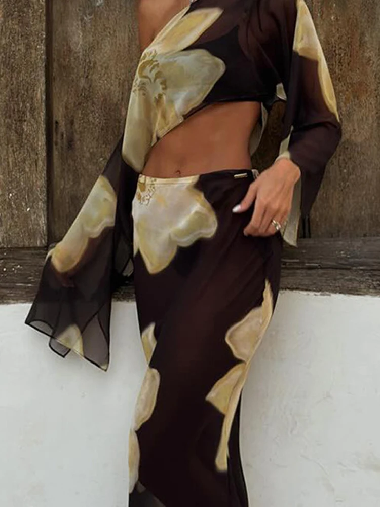 

Элегантный комплект из укороченного топа с открытыми плечами и юбки для женщин: повседневный костюм с длинным рукавом, облегающий, для вечеринок, модный принт, на шнурке, 2 предмета