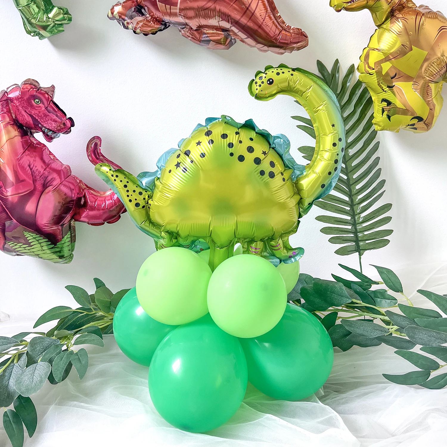 6pcs Dinosaur Balloon Set Tyrannosaurus Rex, Raptor Triceratops, Aluminum Film Balloon, Children\'s Birthday Party Decoration