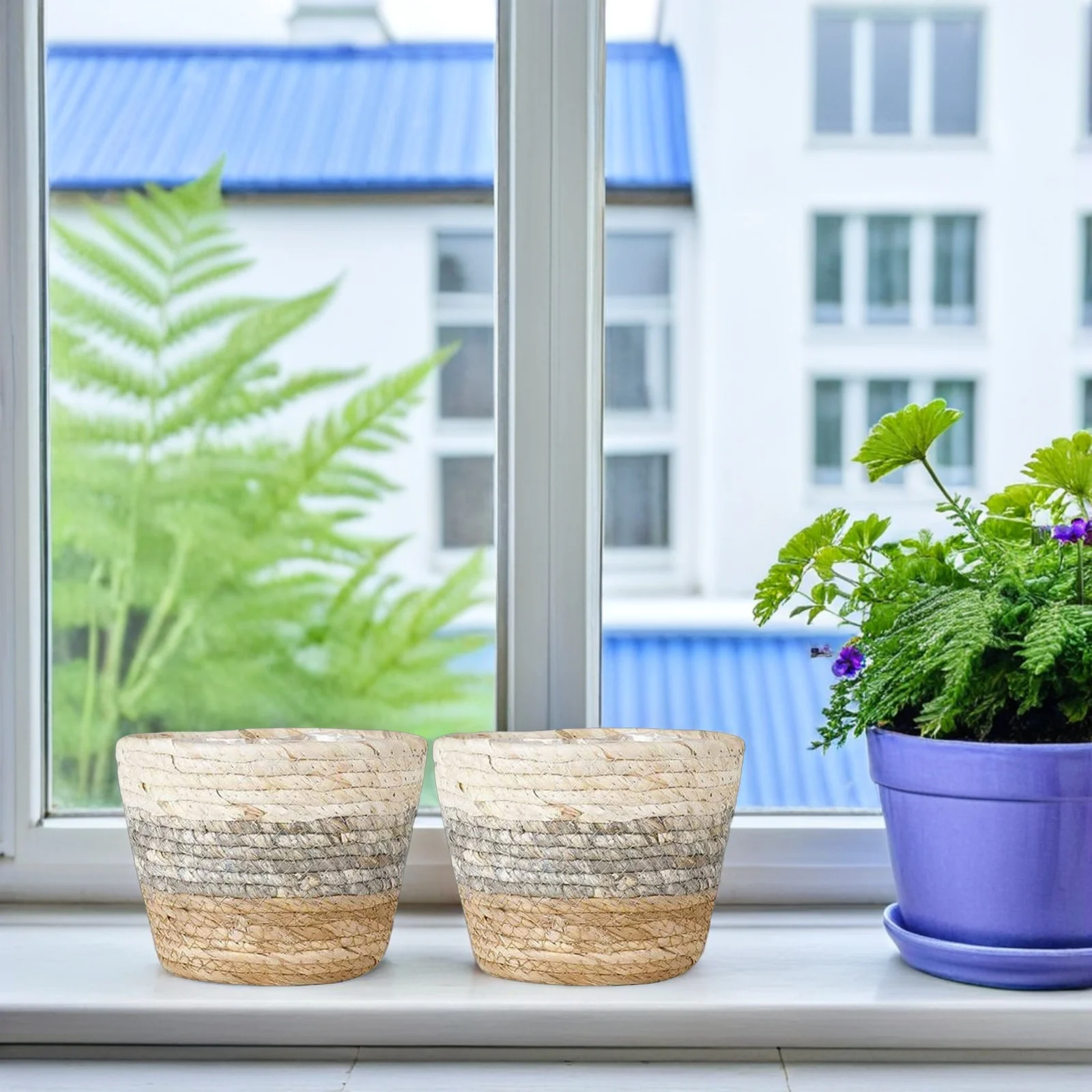 

2Pcs Woven Straw Flower Baskets Decorative Plant Holders for Desktop Terrace Balcony Garden Indoor Use Large Capacity