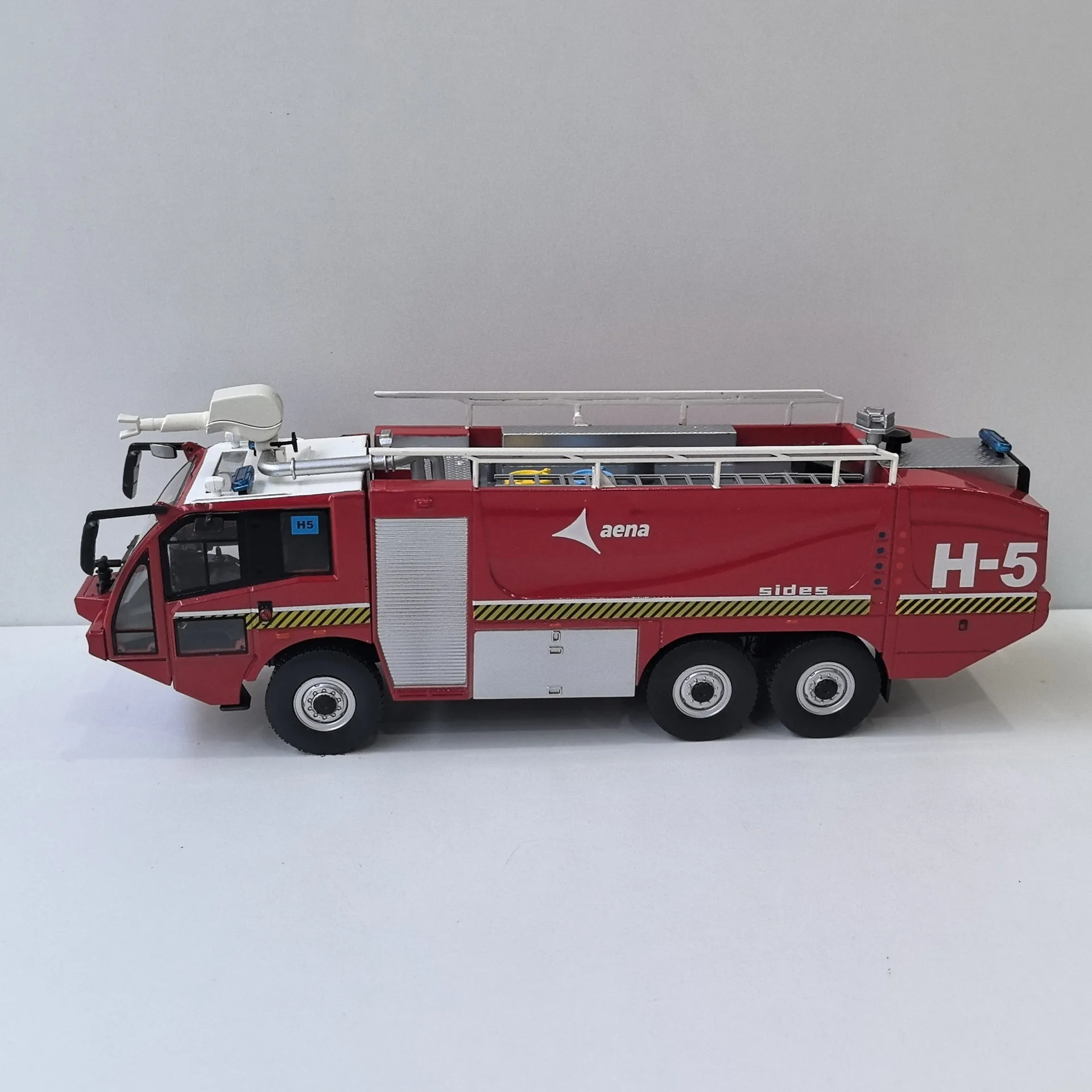 Diecast odeon escala 1:43 lados s3x aina H-5 modelo de carro de liga de motor de bombeiros brinquedo colecionável presente lembrança exibição ornamento