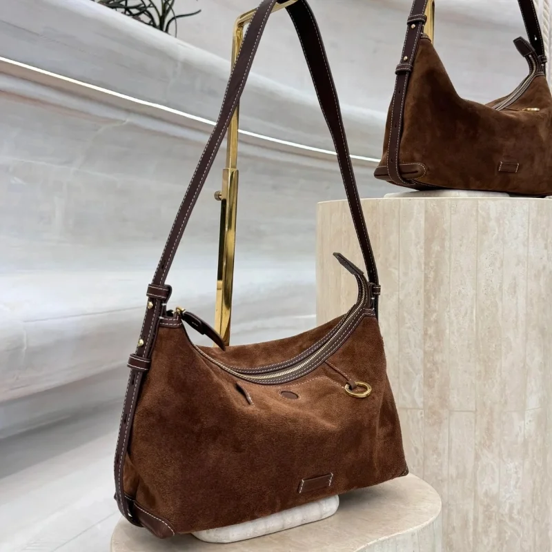 

Brand Shoulder Bag Light Luxury Simple Retro Large Capacity Tote Bag Fashionable High-end Frosted Suede Leather Commuter Handbag
