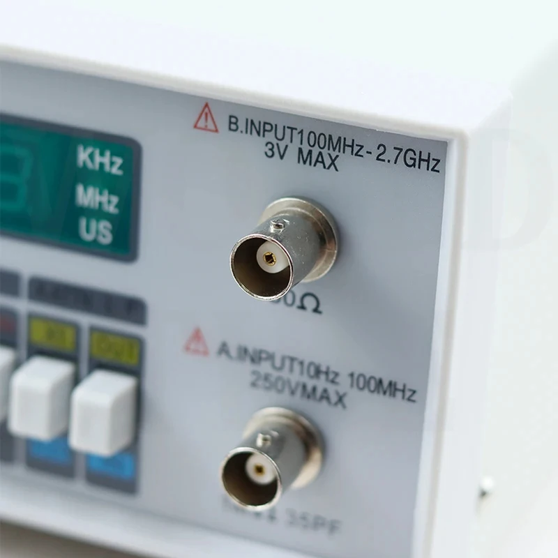 LED Digital Precision Meter Tester TFC-2700L Frequency Counter A/B Channel Sensitivity 20MVrms Stability ±3 * 10-9S