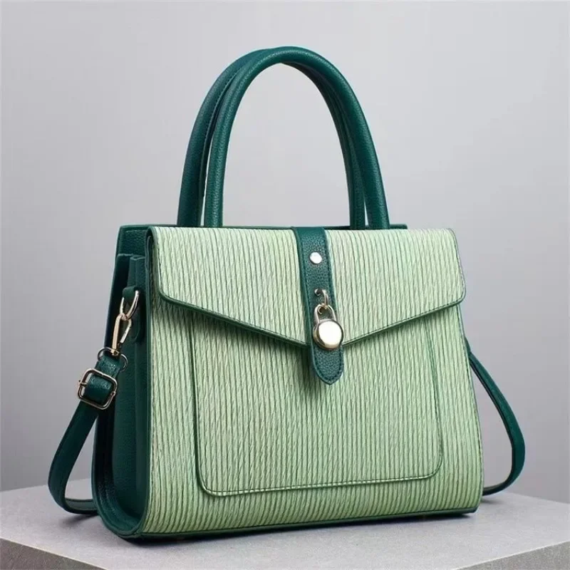 

Commuter Crossbody Diaper Bag Women's Luxury Leather Tote Vintage Minimalist Designer Large Capacity Elegant Durable