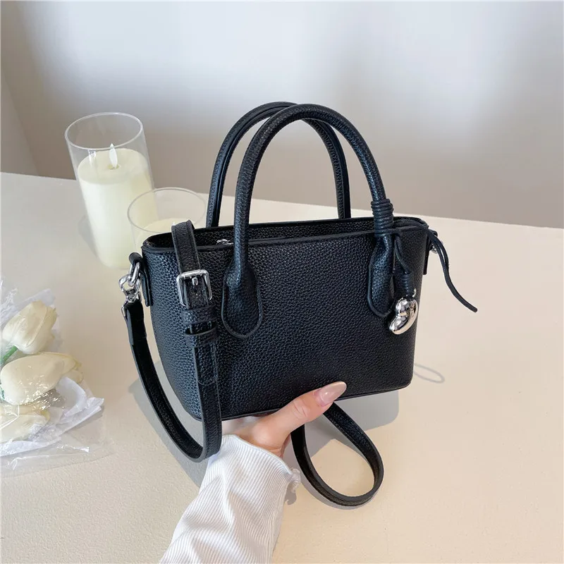 

Нишевая большая сумка 2025 года, минималистичная женская сумка через плечо, элегантная сумка через плечо, повседневная сумка «день-ночь», текстурированная сумка-слинг