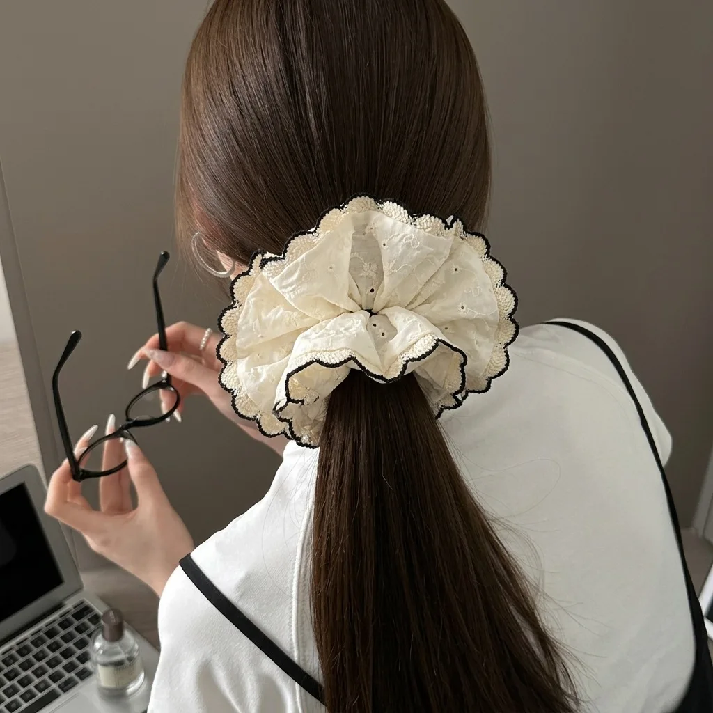 Korean version of the new white heavy industry lace hair band, advanced gas super soft French large intestine ring temperament p