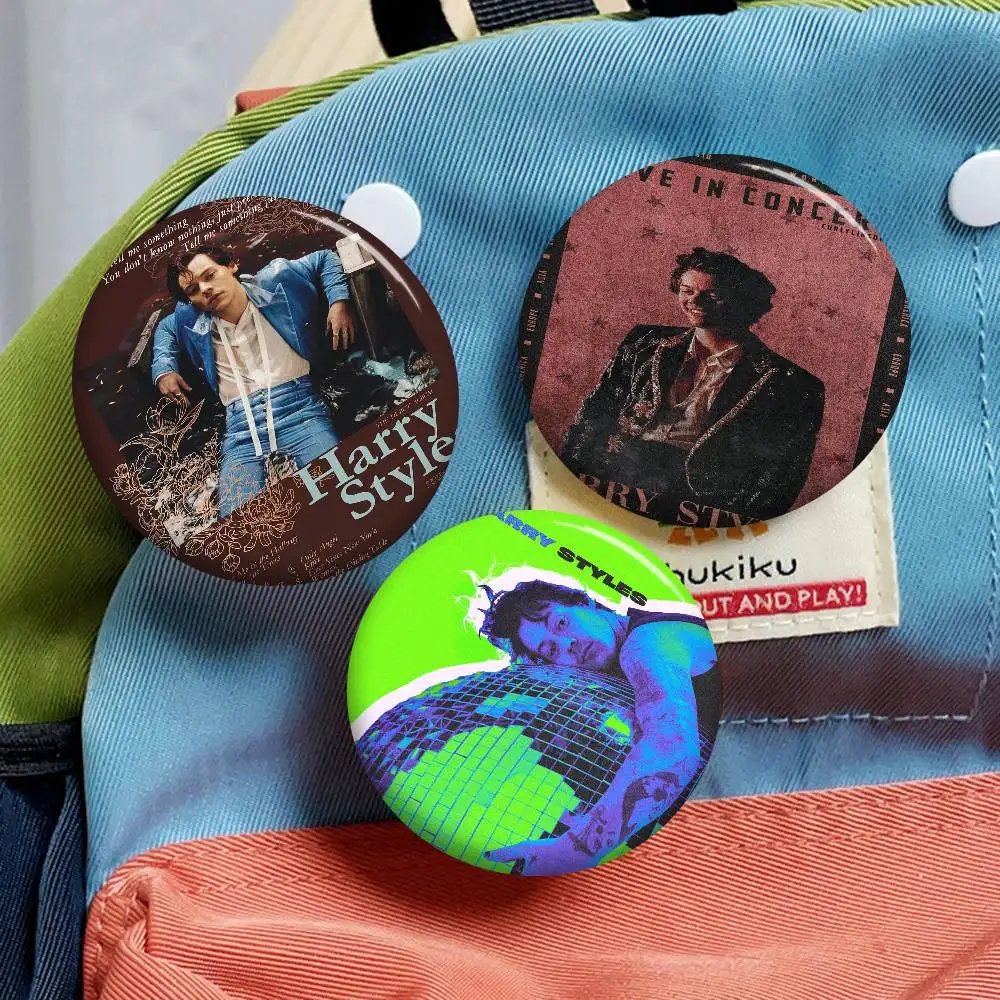 Singer H-Harry Styl…