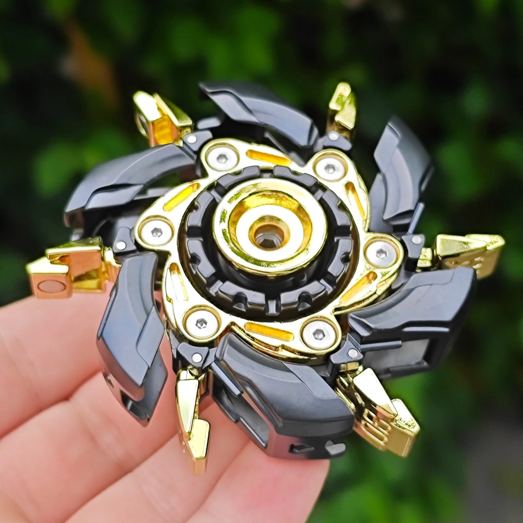 

EDC Fidget Sliders Fidget Toys Stress Relief For Adults Magnetic Metal Fidgety Mood Buster Open Armor Spinning TopFidget Toys