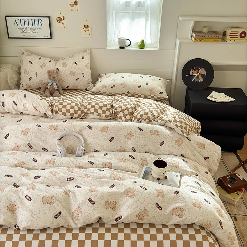 Beige Bear Printed Grid color Bedding Set Cute Dog Duvet Cover Pillowcase Soft Comfortable Bed Sheet For  Bedroom 200x230cm 4pcs