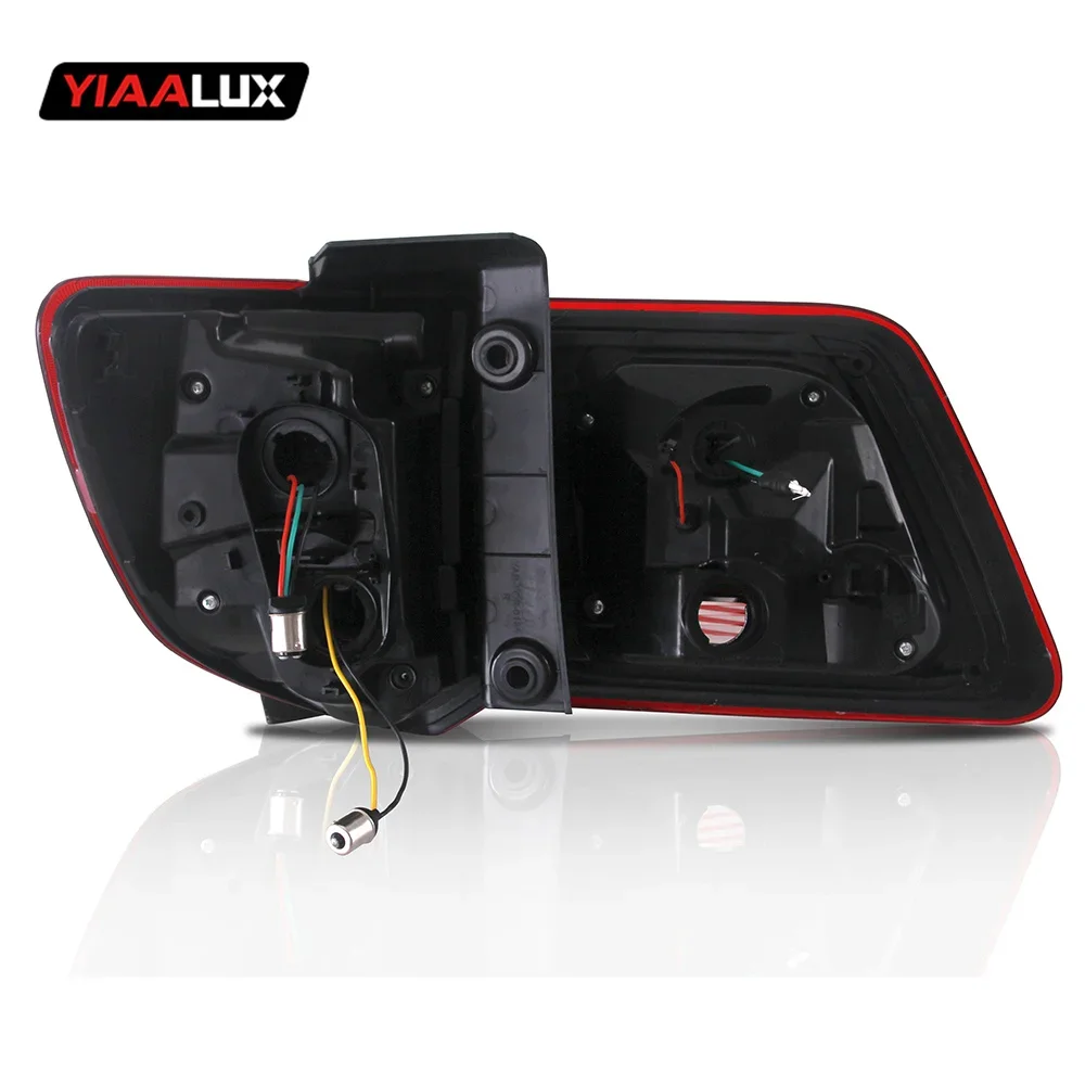 Pair Of Car Tail Light Assembly For Toyota Fortuner 2012 2013 2014 2015 LED Brake Signal Light Tuning Parts Car Rear Lamp System