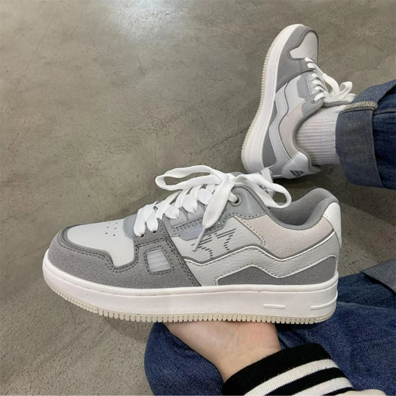 Grey Platform Sports Shoes Sneakers for Women Tennis Female Skateboard Basket Casual Vulcanize Spring Summer 2024 Vintage