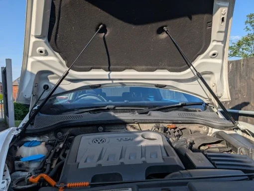 

Gas Struts For Volkswagen Beetle Coccinelle (A5) 2011-2019Front Hood Bonnet Lift Support Damper Shock Absorber Prop Rods