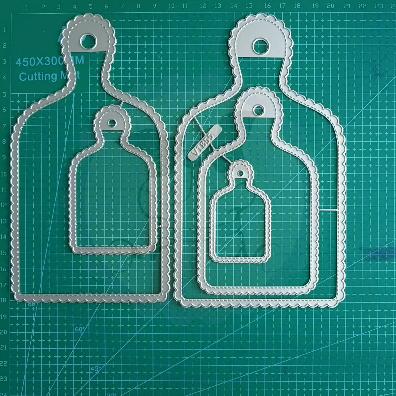 

Released 2026 February Metal Cutting Dies for DIY Making Card Scrapbook Embossed Paper Album Craft Supplies Template Decoration