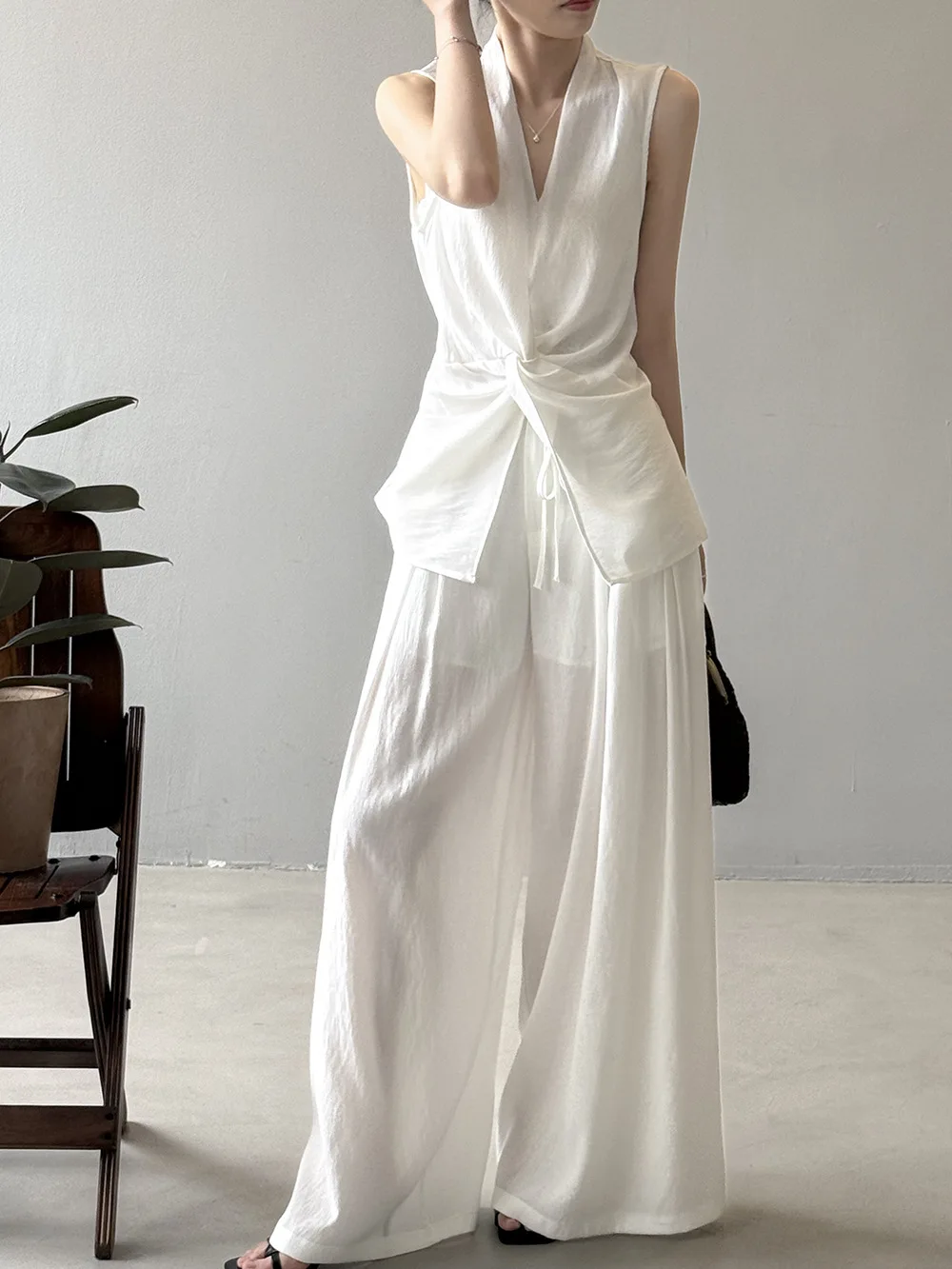 

SuperAen Sleeveless Shirt Set Women Summer Top Wide-leg Floor-mopping Trousers Two Pieces Sets
