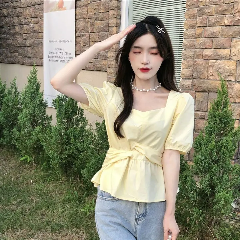 Summer Hot Short Sleeved Shirt Women with A Niche Design Thin French Style Waist Cinching Slimming Bubble Sleeve Top