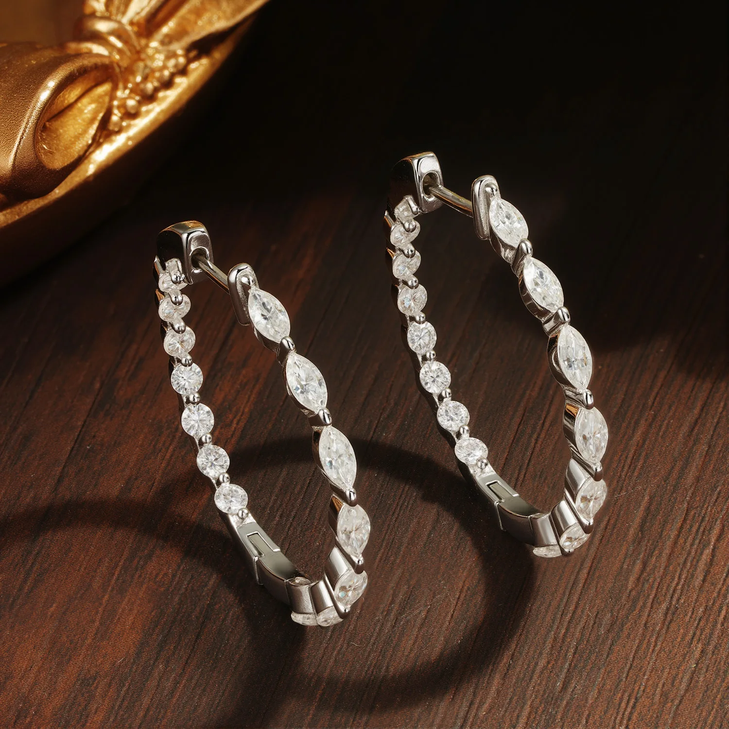 KNOBSPIN D VVS1 Marquise Cut Moissanite Hoop Earring 925 Sterling Sliver Plated 18k White Gold Earring for Women Wedding Jewelry