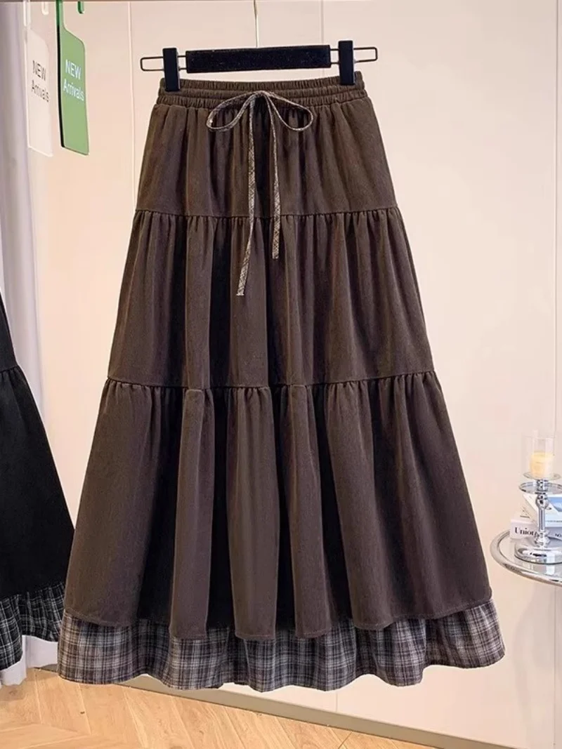 Falda falsa de dos piezas para mujer Otoño e Invierno 2025, nuevo estilo Vintage, falda acampanada con dobladillo con volantes a cuadros de talla grande W1275