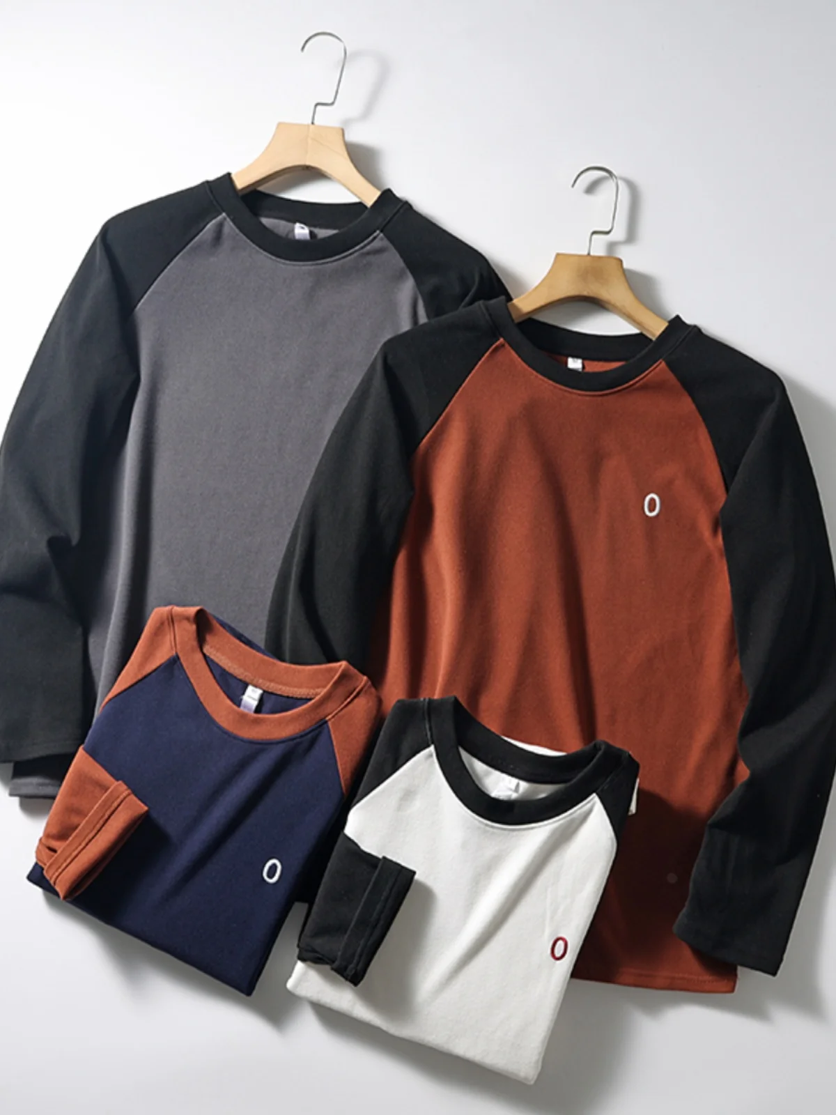 

Мужской свитшот из бархатной ткани с вышивкой, длинными рукавами и круглым вырезом, с вставками на плечах, весенняя новинка для молодежи