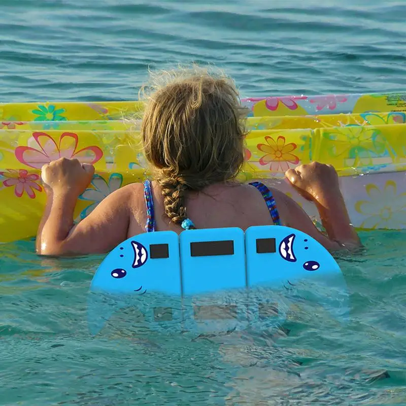 Dispositif de flotteur de piscine en forme de requin pour enfants, flotteurs d'aide à la natation, mignon, en forme d'aileron, décor de fête, intérieur du maire