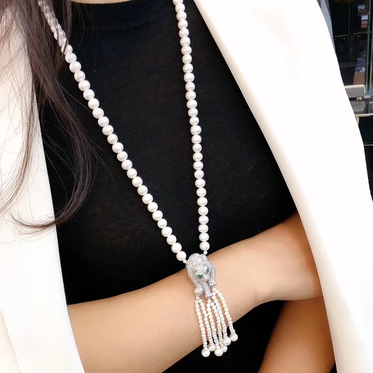 

HOT AAA white 8-9mm natural freshwater pearl jewelry sweater chain necklace Leopard head inlay zircon 5-6mm tassel sweater chain