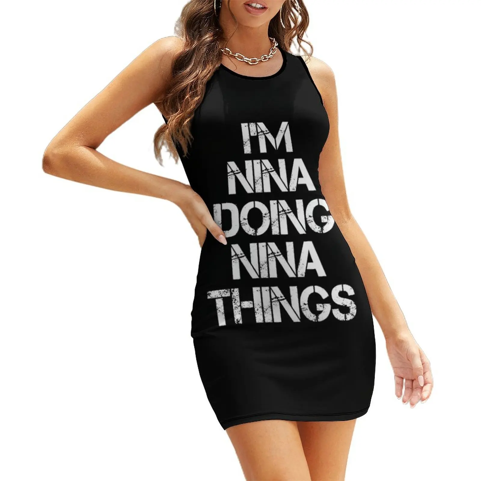 تي شيرت نينا اسم - أنا نينا أفعل أشياء نينا اسم هدية العنصر تي شيرت بدون أكمام فستان الشمس الفاخر للنساء فستان الحفلات المسائية والحفلات الراقصة