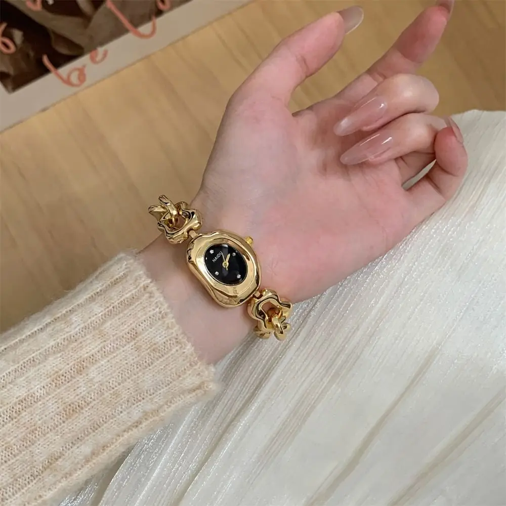 

Новые нестандартные наручные часы в форме сыра, роскошные элегантные часы для женщин, подарок для дам.