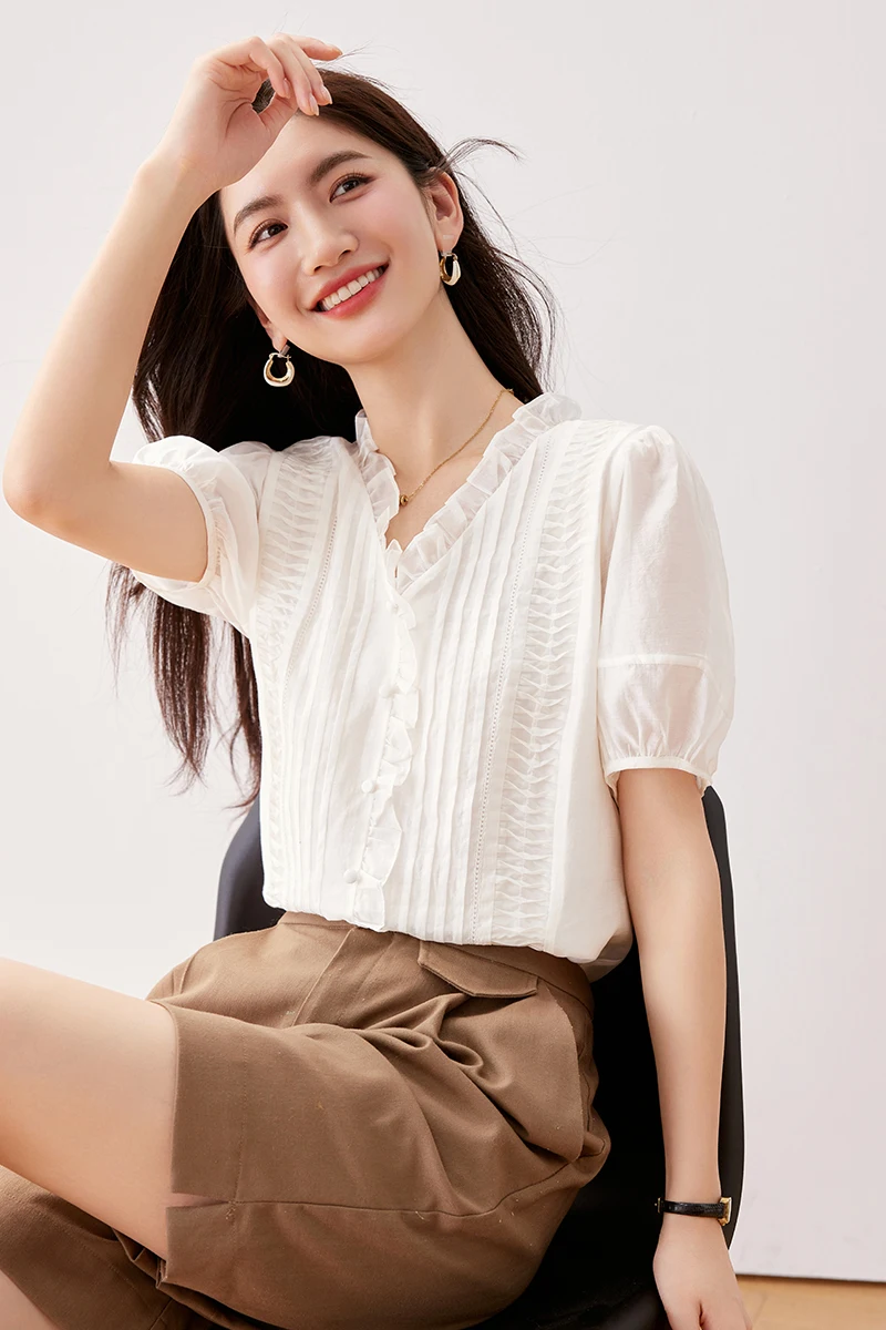 

2024 Summer New Ruffles Chiffon Shirts Women Elegant Solid Color Simple Loose Casual V-neck Puff Short Sleeve Chic Blouses Tops