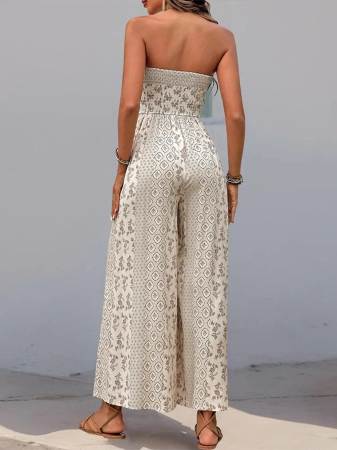 新しいレディースサマーファッション、エスニック柄プリントのカジュアルなノースリーブストラップレスジャンプスーツ、ワイドレッグパンツ