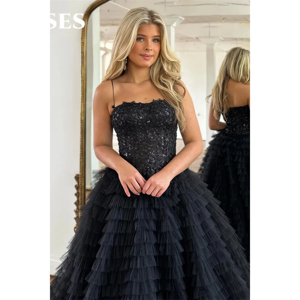 ROSES Tiered Layer Net A Line Evening Dresses Appliques Shining Black Prom Dresses Spaghetti Strap Strapless فساتين مناسبة رسمية