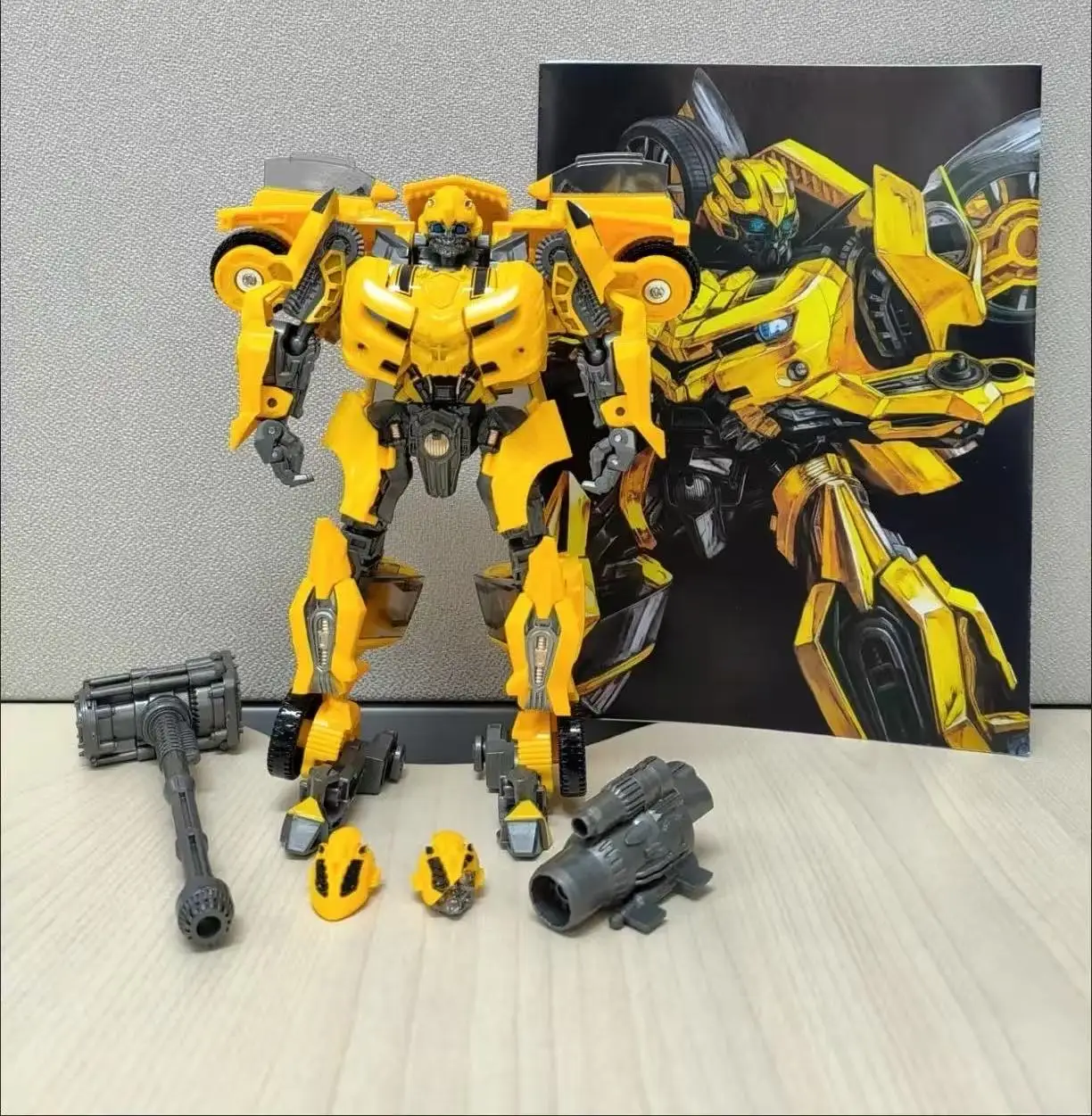 Wyprzedaż Zabawki Transformujące TW-1025 Wasp Warrior Dark Bee Figurki Akcji Modele Robotów Autoboty Hobby na Prezent