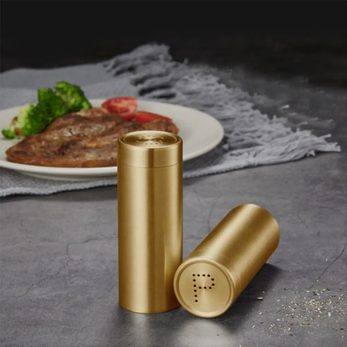 N14R Top Stainless Steel Seasoning Bottle Set Kitchen Seasoning Bottle for Kitchen Cooking Reusable Kitchen Seasoning Bottle