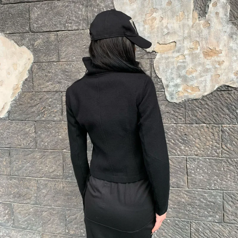 HKSH Herbst Neue frauen Jacke Asymmetrische Design Zipper Rollkragen Dunklen Stil Streetwear Trendy Temperament Kurzen Mantel HK10979