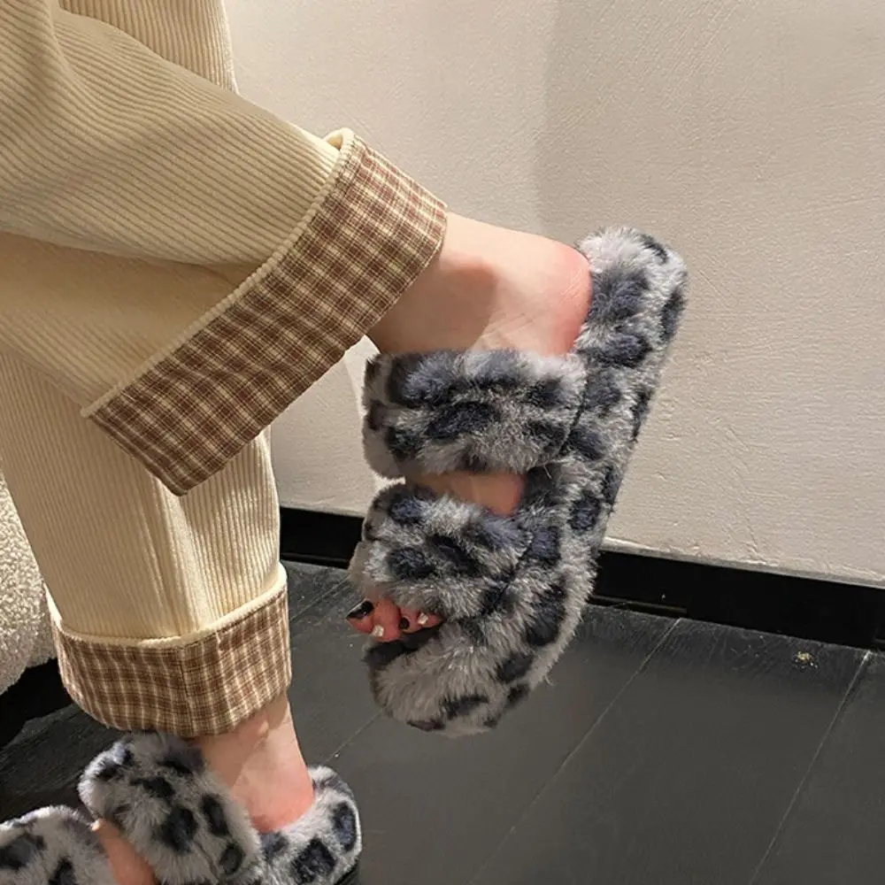 سميكة وحيد ليوبارد طباعة نعال قماش بولي كلوريد الفينيل عدم الانزلاق نِعال من الفراء الدافئة رقيق داخلي في الهواء الطلق Y2k ليوبارد النعال الخريف/الشتاء #1