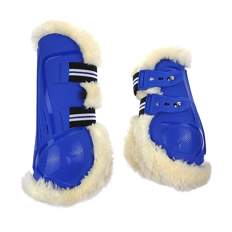 Сапоги из конского сухожилия с полиуретановой подкладкой и внутренней подушечкой из искусственной шерсти. Мягкие, теплые и защитные сапоги для прыжков и тренировок.