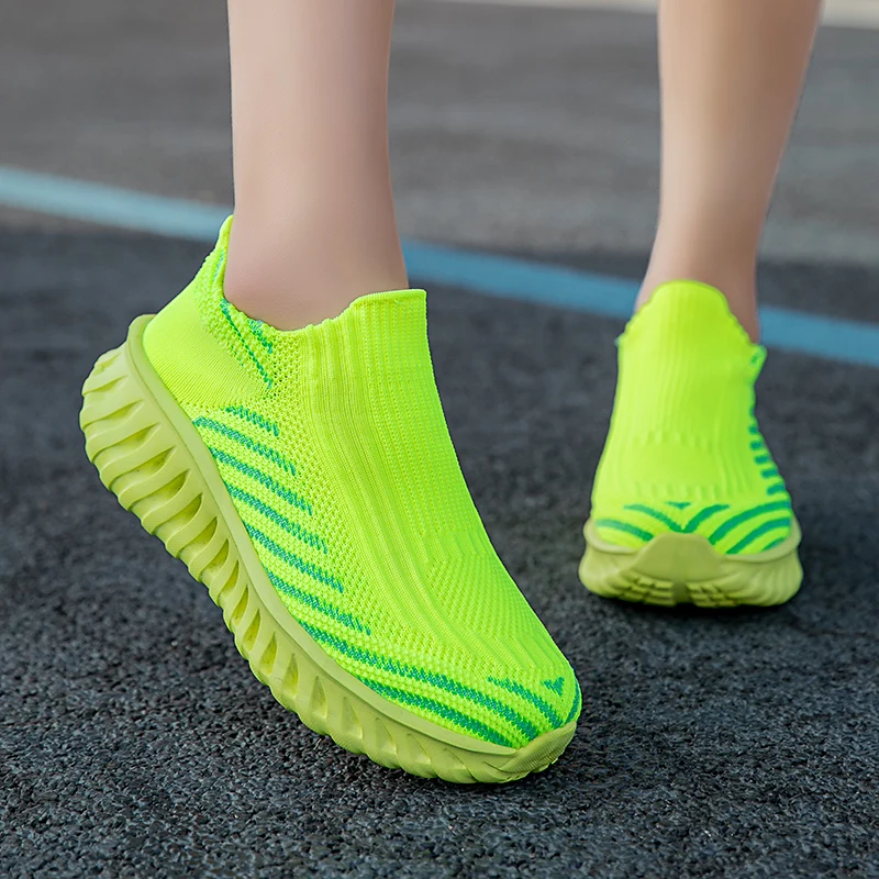 

Women's Running Shoes Lightweight, Anti Slip Shock-absorbing Sports Shoes Men's 2025 Summer New Item Tennis Female Skateboard