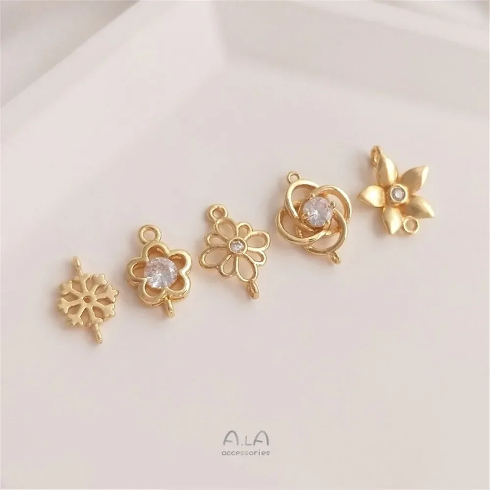 Copo de nieve de circón de Color dorado de 14K, flor de ciruelo, conector colgante doble, pulsera, collar, accesorios DIY hechos a mano