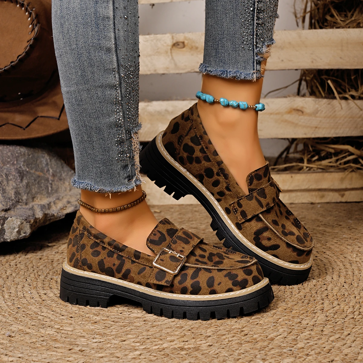 

2025 Women Sneakers Fashion Leopard Patchwork Slip-on Women Shoes Chunky Heel Platform New Casual Plus Size Sneakers Women