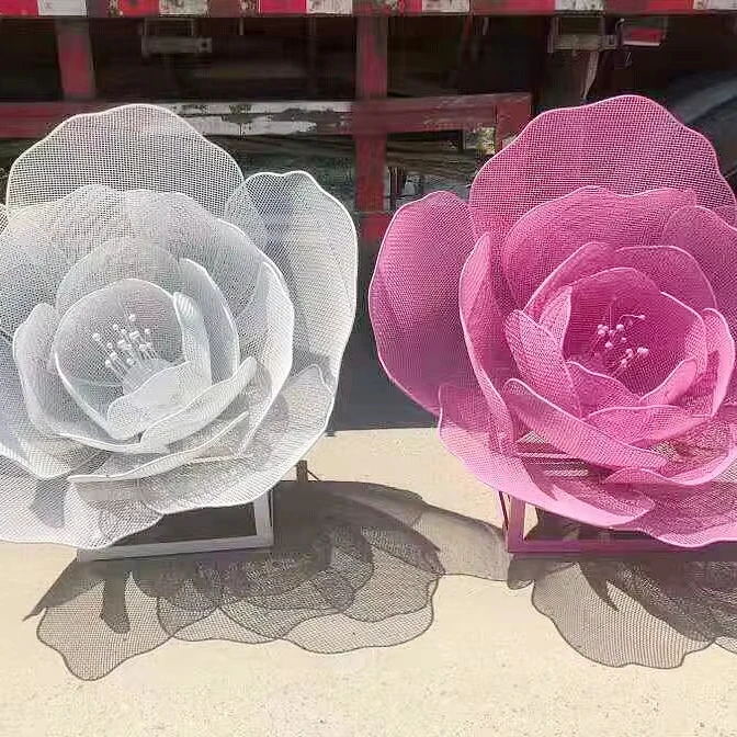 High Quality Large Outdoor Stainless Steel Rose Sculpture High Quality Gift Welding Technology