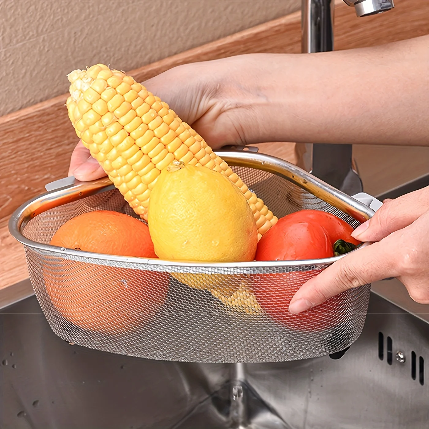 1pc Sink Triangle Drain Basket Stainless Steel Kitchen Sink Filter Residue Filter Net Basket Leakage Wash Vegetable Basket