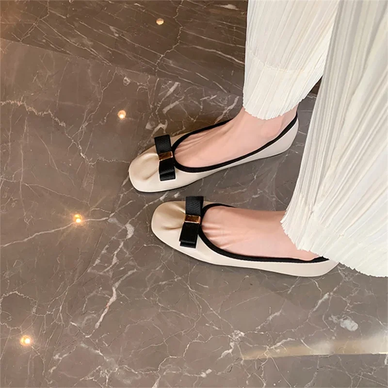 Fashion Butterfly Knot Flats Leisure Slip On Cozy Women Shoes Spring Autumn Metal Decoration Zapatos Mujer Classics Brand Design