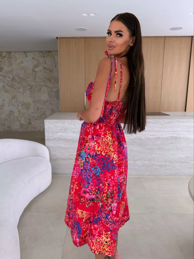 Summer French retro floral chiffon camisole dress with high waist design, slimming elastic skirt, beach vacation dress8090