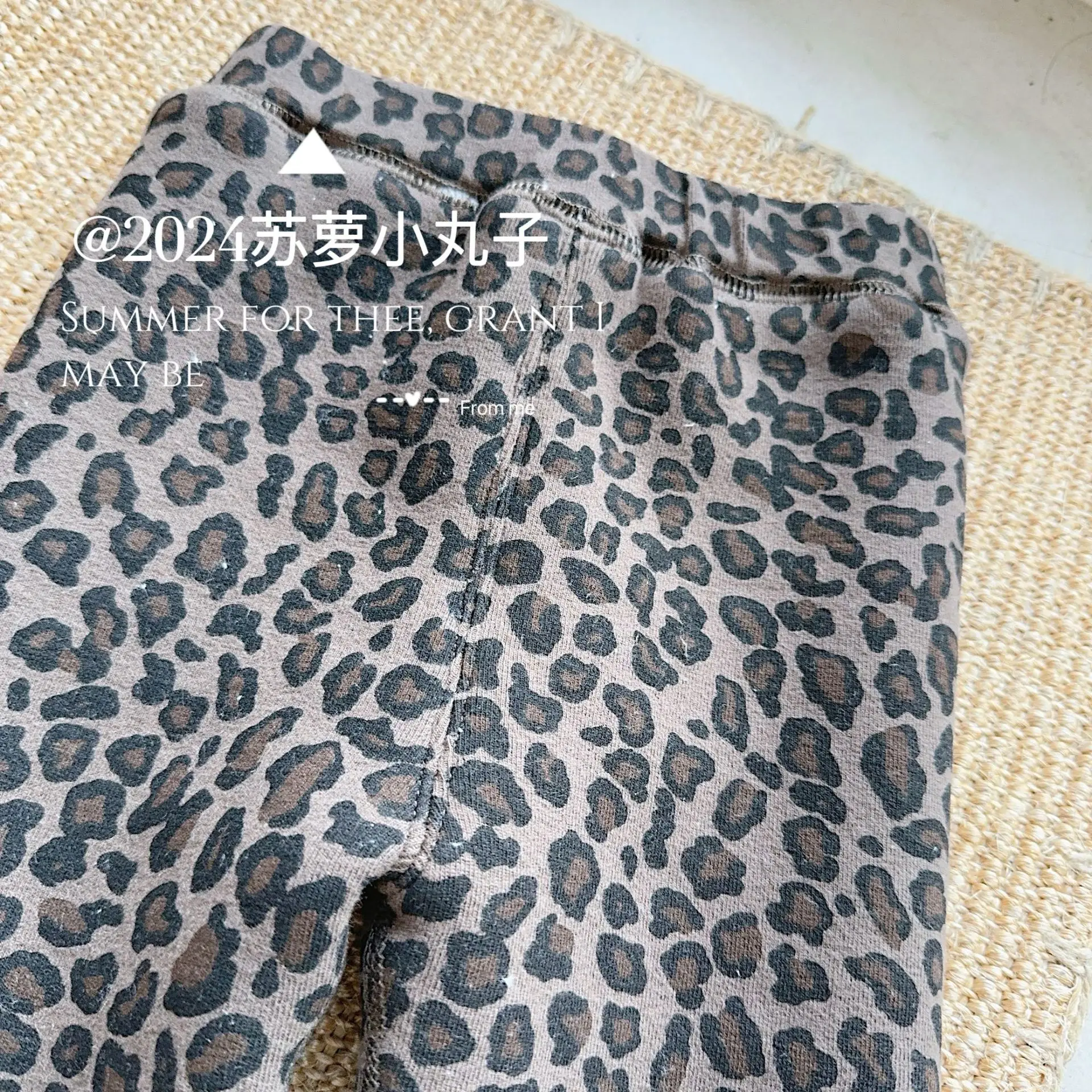 2024 Winter Super Thick Velvet and Cotton 0-3 Year Old Girls and Children Warm Leopard Print Boneless Leggings Trousers Outside