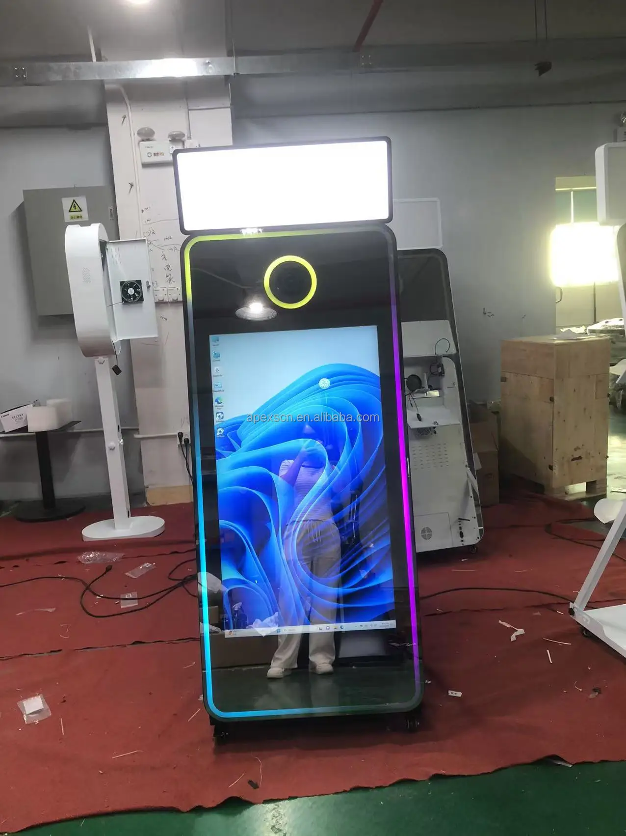 マジックミラーフォトブース 商用レンタル セルフィーフォトブース ミラータッチスクリーン プリンター付き