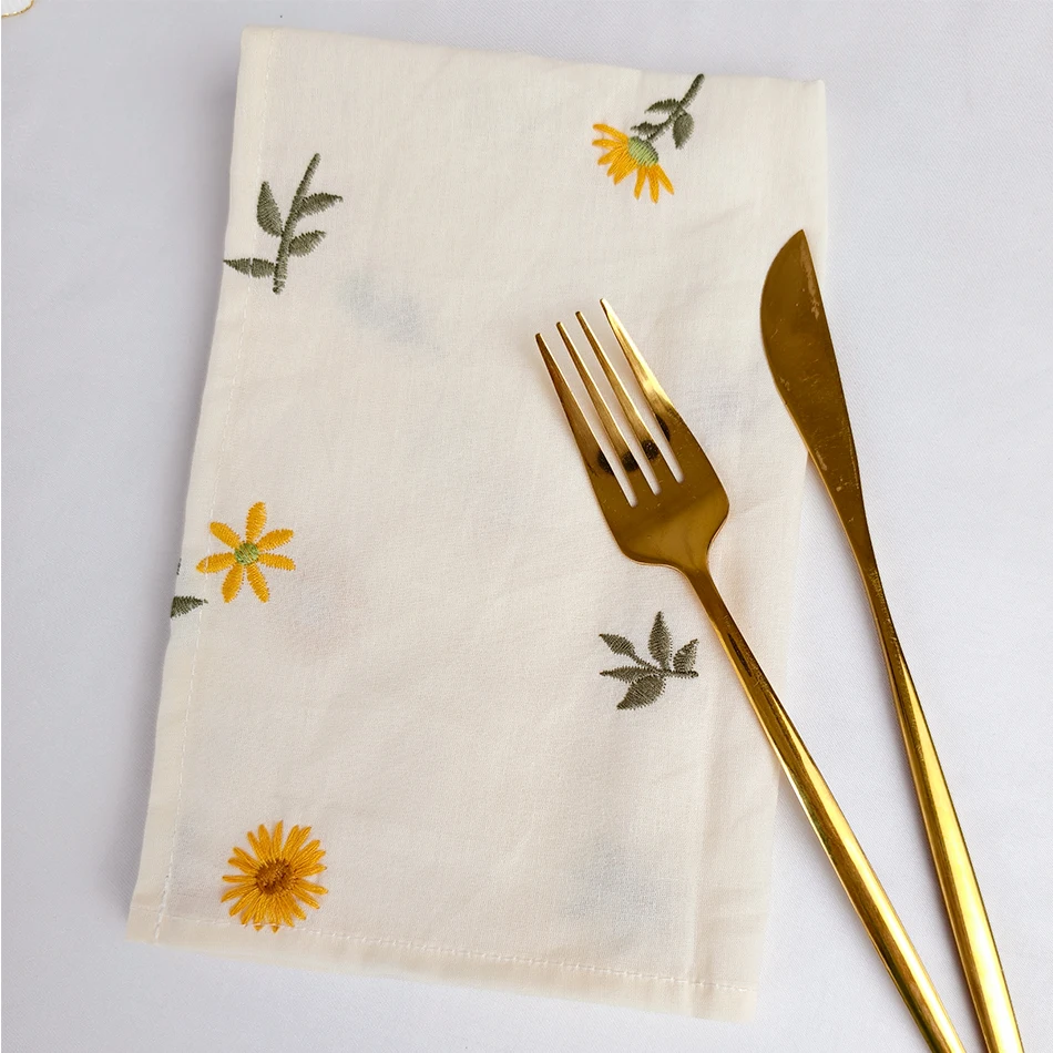 6PCS Cotton Embroidery Table Napkins 40x40cm Flowers Tea Cloth Soft Napkins,Perfect for Family Dinners Wedding Party Festival