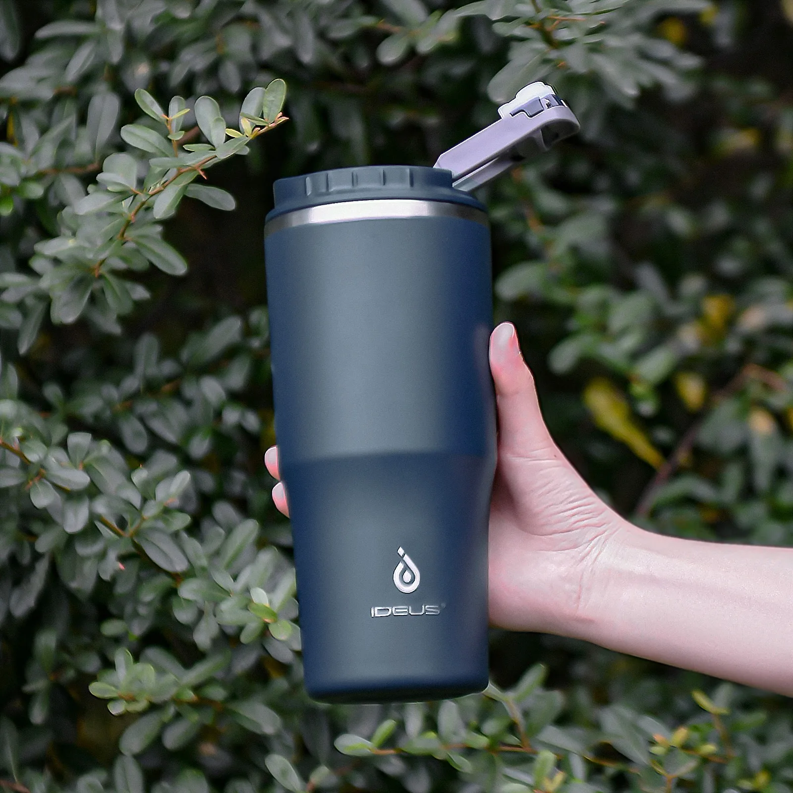 

Ideus 304 stainless steel double-layer vacuum portable travel car coffee cup, with lid and straw, heat-insulating and insulated