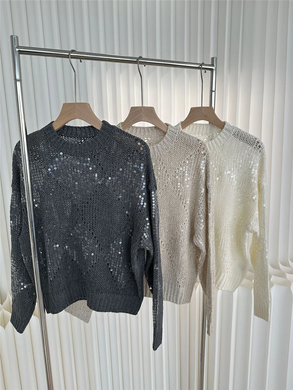 

Women's Heavy Sequin Knitted Pullover Round Neck Loose Long Sleeve Bottoming Shirt Sweater