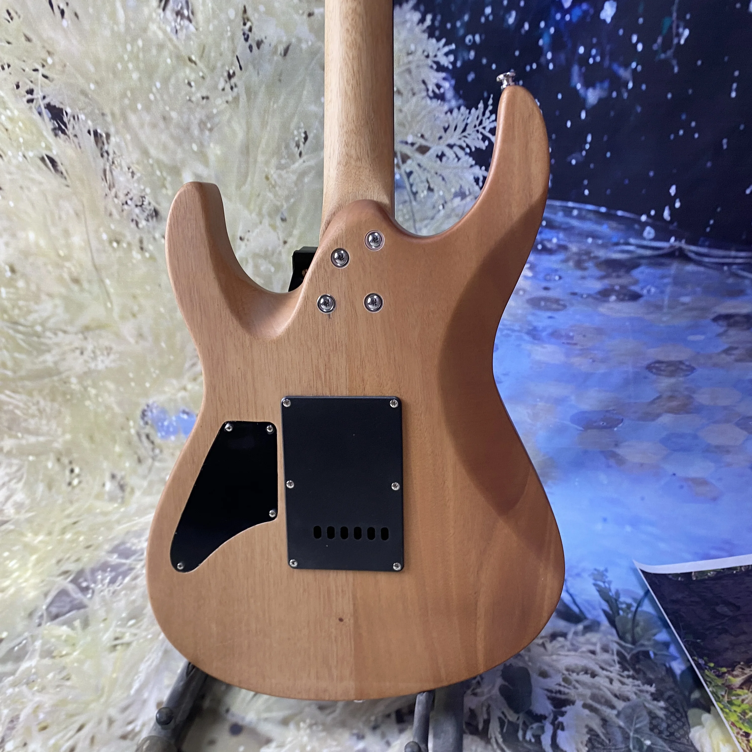 Raw wood 6-string electric guitar HSH pickup Maple neck rose wood fingerboard chrome plated hardware fast delivery