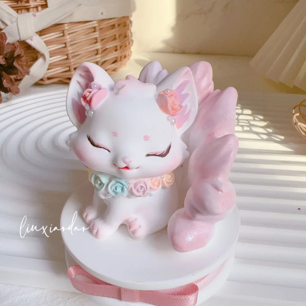 Nine-tailed Fox White Mold DIY Colored Cute Decoration Item Aromatherapy Essential Oil Diffuser Stone Handmade DIY Colored Gift