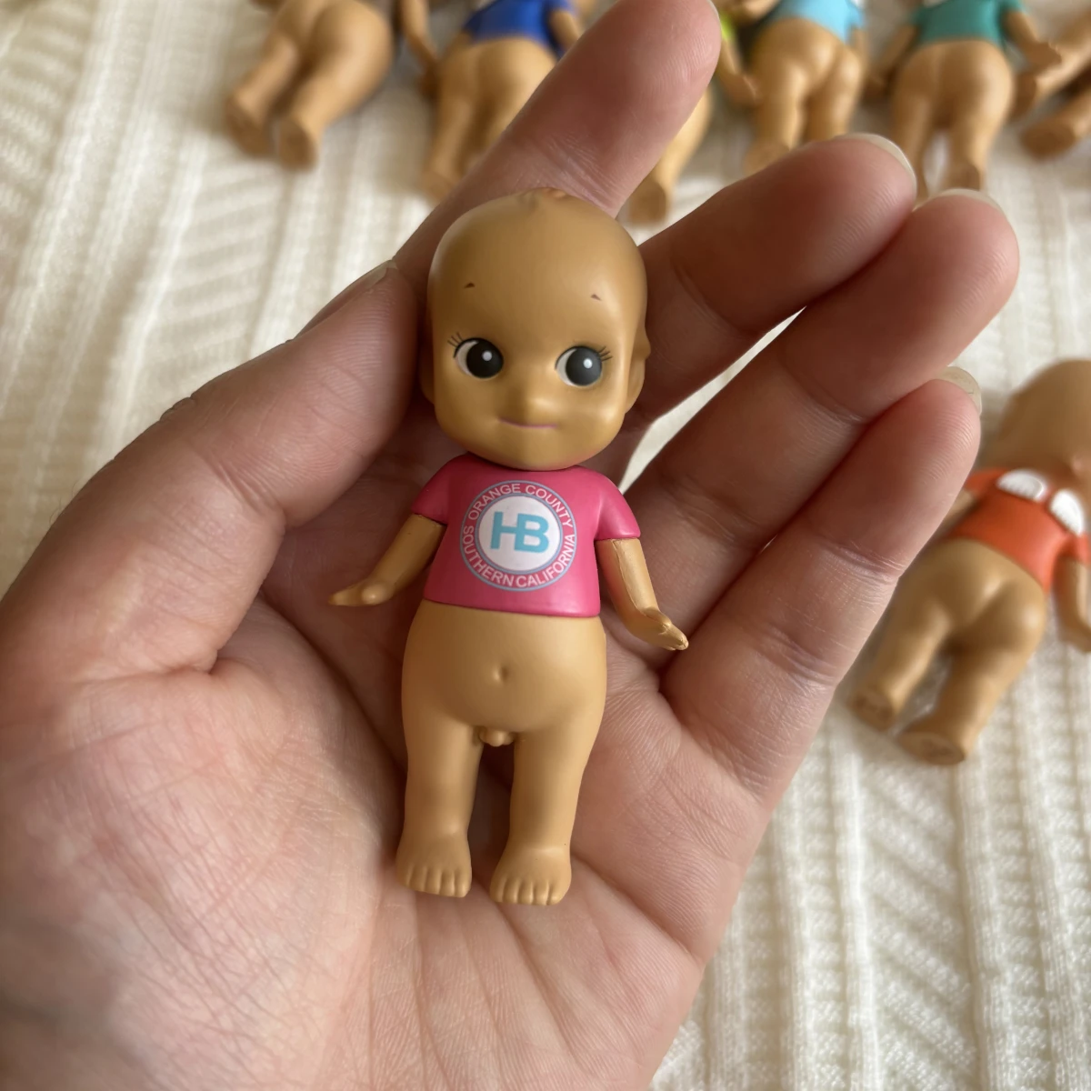 Мини-фигурка Sonny Angel, летняя серия, Huntington Beach Version 2014, без коробки, без сумки, LIFEGUARD, розовый CAL, белые чайки SAS65200